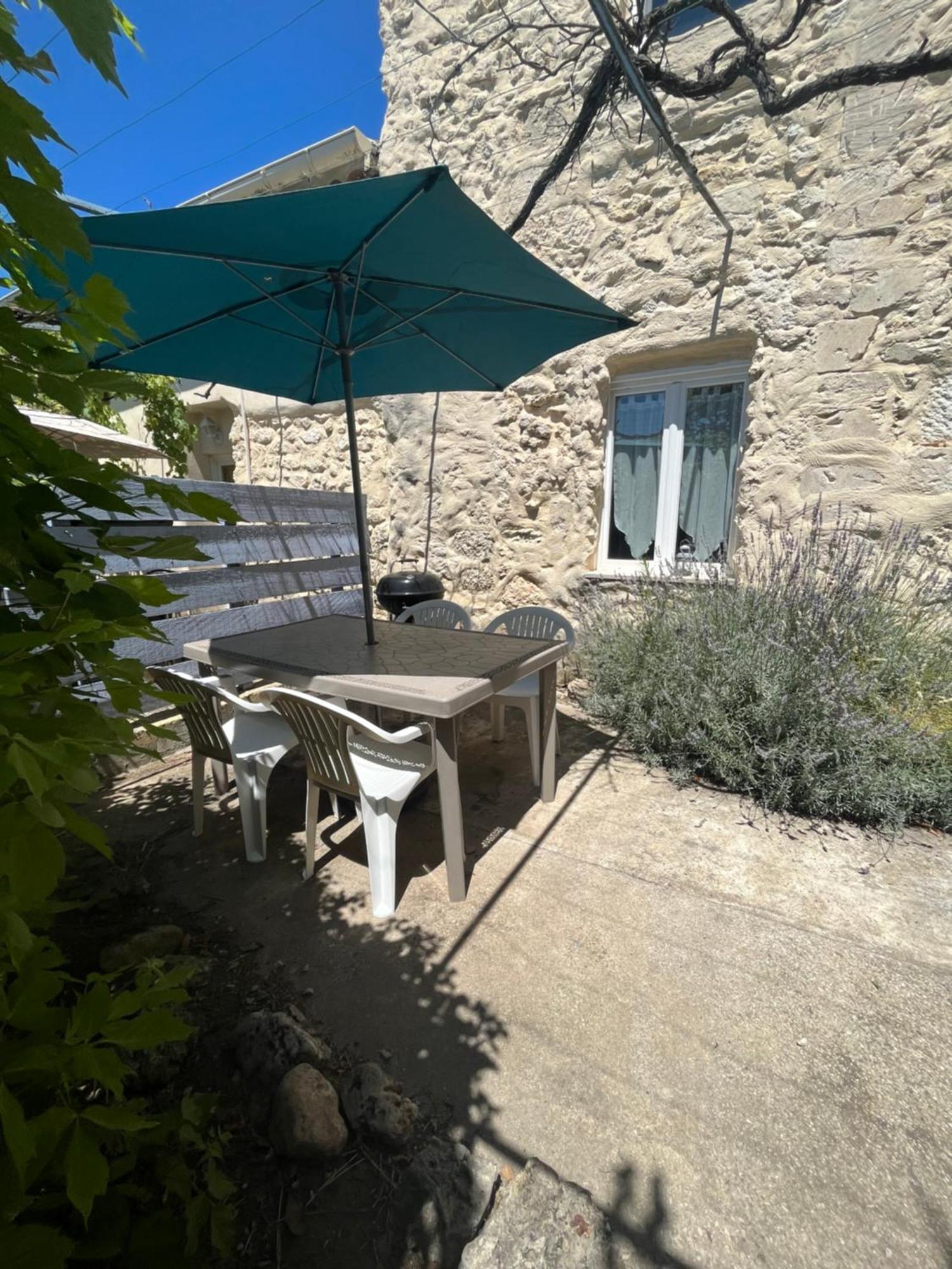 Studio Menthe-Clim-Terrain De Petanque-Piscine Collective Saint-Paul-Trois-Chateaux Εξωτερικό φωτογραφία
