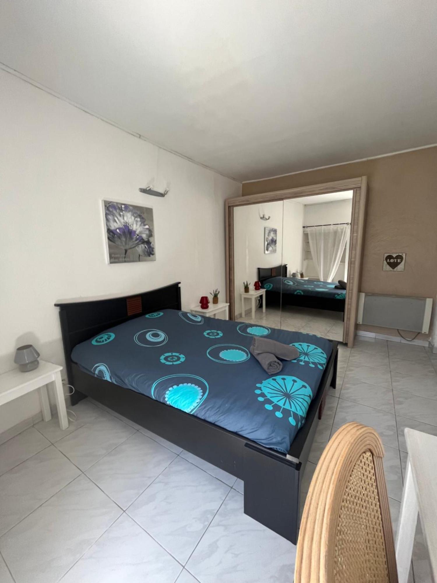 Studio Menthe-Clim-Terrain De Petanque-Piscine Collective Saint-Paul-Trois-Chateaux Εξωτερικό φωτογραφία